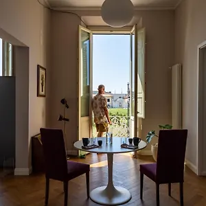 https://acquaviva-apartments.it-tuscanyhotel.com