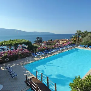 Palazzina 3* Гарньяно